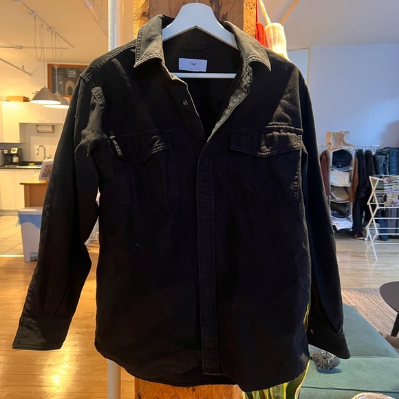 Aritzia tna black denim shirt size 1 - Picture 1 of 4